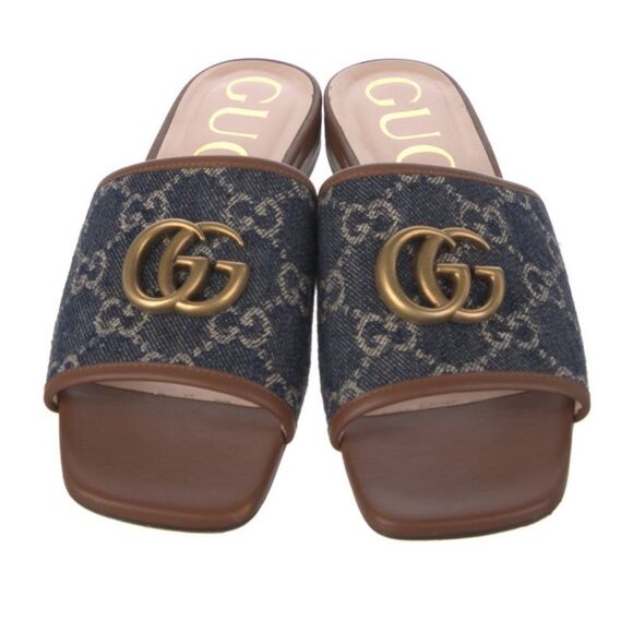 Gucci Printed Sandals - Picture 1 of 5